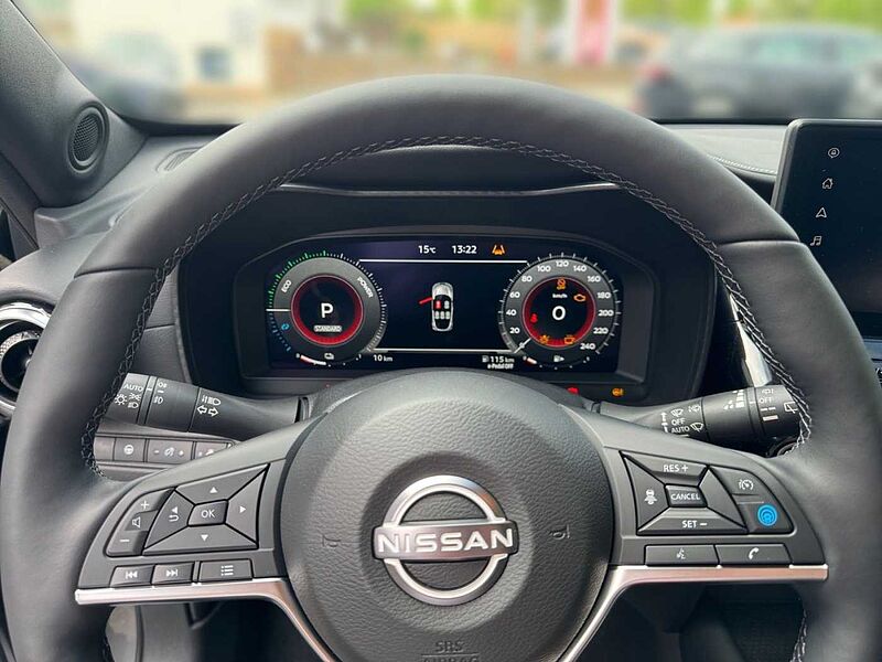 Nissan Juke Hybrid, Tekna, BOSE, LED,360°, Navi, Lenkradhzg.