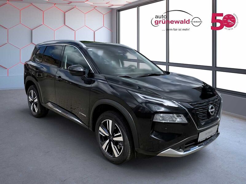 Nissan X-Trail Tekna 4x4 e-Power ,Glasdach, Wartungspake